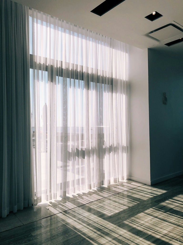 Vela Sheer Drapery